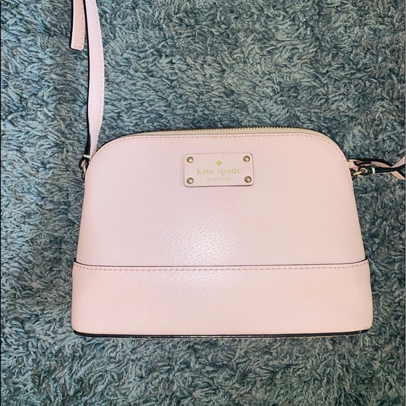 kate spade Handbags - Kate Spade Baby Pink Cross Body